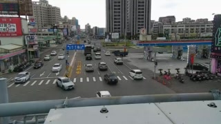台1線  326K+810 台南市永康區中正北路339之1號中央分隔島 距離0.9公里 氣溫27.5度