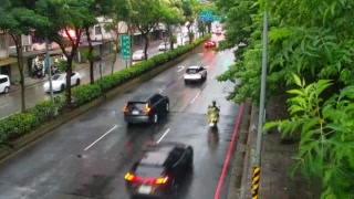 台1線  42K+500 楊梅市陸橋南路(S) 距離1.9公里 氣溫21.2度