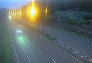 台11線  6K+080 吉安鄉花蓮大橋及花工務所100m(順) 距離0.6公里 氣溫22.2度