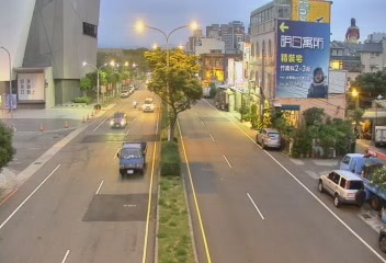 台13線  7K+200 竹南鎮-永貞路二段=新北街旁(順樁) 距離1.8公里 氣溫33.6度