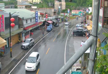 台18線  62K+750 嘉義縣竹崎鄉石棹 7-11超商 東向路側 距離1.0公里 氣溫17.6度
