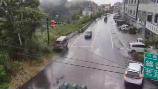 台18線  63K+480 嘉義縣竹崎鄉石棹監工站 西向路側 距離1.7公里 氣溫17.6度