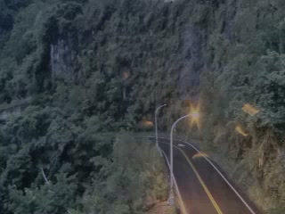 台18線  79K+300 嘉義縣阿里山鄉明隧道 東向路側 距離3.1公里 氣溫25.5度
