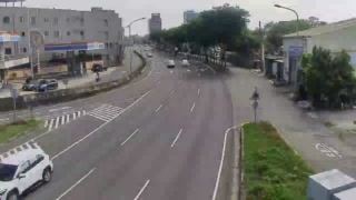 台19線  2K+600 彰化市中華西路與中央路口(逆樁) 距離1.4公里 氣溫24.5度