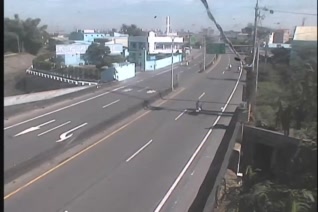 台19甲線  33K+940 台南市新化區中正路990號 距離2.3公里 氣溫33度