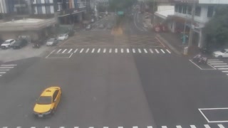 台1乙線  17K+490 烏日區新興路光日路(烏日消防隊)(順樁) 距離1.0公里 氣溫25.2度