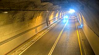 台2線  47K+557 萬里隧道內 距離1.2公里 氣溫21.8度