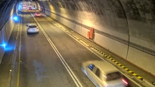台2線  47K+726 萬里隧道內(E) 距離1.3公里 氣溫21.8度