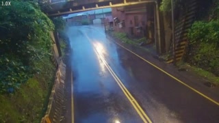 台2線  74K+725 海濱隧道口(W) 距離8.3公里 氣溫22.7度