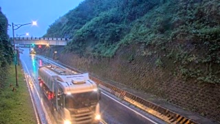 台2線  84K+622 鼻頭隧道口(E) 距離0.6公里 氣溫23.6度