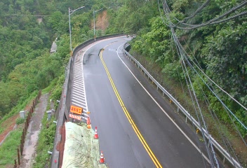 台20線  51K+935 台南市南化區西行路側 距離8.1公里 氣溫24.3度