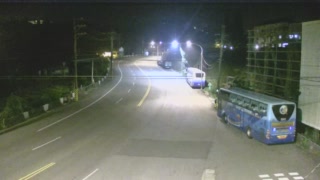 台3線  153K+400 東勢區東蘭路石圍橋南端(順樁) 距離2.7公里 氣溫25.6度