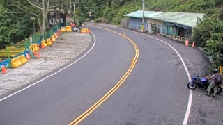 台3線  312K+070 嘉義縣中埔鄉阿婆灣雜貨店旁(北上路側) 距離0.6公里 氣溫21.7度