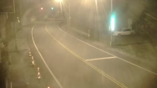 台30線  26K+100 富里鄉玉長隧道(機房內部) 距離2.3公里 氣溫31.6度