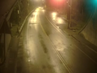 台30線  28K+800 長濱鄉玉長隧道東口內(逆) 距離3.9公里 氣溫19.7度