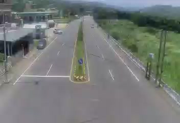 台6線  3K+700 後龍鎮-至公路=台塑石油旁(順樁) 距離1.8公里 氣溫24.6度