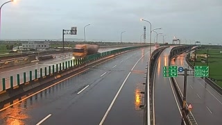 台61線  134K+330 大甲交流道 距離2.9公里 氣溫24.6度