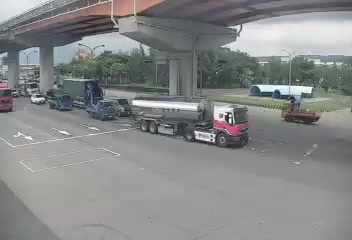 台61線  157K+200 435台中市梧棲區向上路九段與61交接路口(平面道路) 距離1.4公里 氣溫25.4度