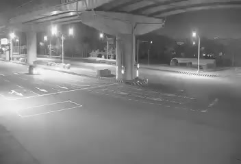台61線  157K+200 435台中市梧棲區向上路九段與61交接路口(平面道路) 距離0.0公里 氣溫26.7度