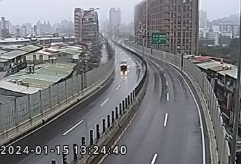 台64線  24K+650 快速公路(中和交流道到中和二交流道) 距離0.3公里 氣溫21度