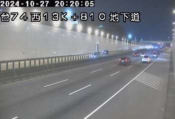 台74線 西向 13K+810 北屯二交流道到北屯一交流道 距離0.5公里 氣溫28.6度