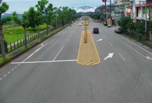 台8線  0K+530 東勢區(中正路=正二街路口)(順樁) 距離0.6公里 氣溫24.6度