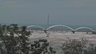 台8線  184K+300 秀林鄉太魯閣大橋 距離2.7公里 氣溫24.2度