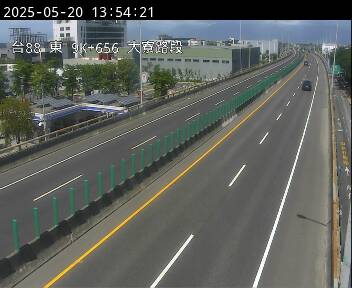台88線 東向 9K+656 大寮交流道到大發交流道 距離1.1公里 氣溫27.9度