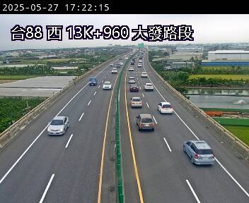 台88線 西向 13K+960 萬丹交流道到大發交流道 距離1.8公里 氣溫25.7度