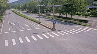 台9線  220K+005 鳳林鎮逆樁路側(順) 距離5.6公里 氣溫23.8度