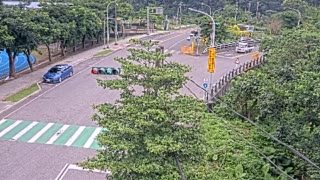 台9丁線  16K+860 南澳鄉東澳國小附近逆樁路側(逆) 距離1.3公里 氣溫28度
