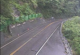 台9丁線  51K+820 距離0.1公里 氣溫23.6度