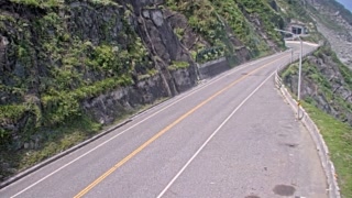 台9丁線  61K+550 秀林鄉兩明隧道中間，電力人孔旁(逆) 距離1.3公里 氣溫25.2度