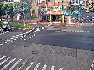 中壢區 環北路-中豐北路(中豐北路) 氣溫30.3度