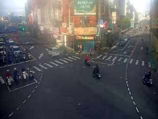 桃園市道路  八德區 介壽路建國路口(傑昇通信前號誌燈桿) 距離1.2公里 氣溫28.4度