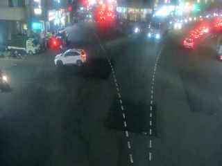 桃園市道路  蘆竹區 南崁路中正路口(立德街口號誌桿) 距離1.3公里 氣溫32.3度