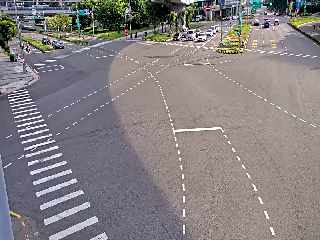 中壢區 中豐北路二段與高鐵南路二段、領航北路一段 氣溫30.1度