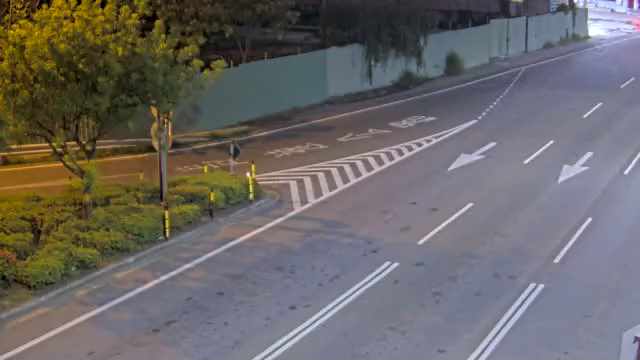 台南市道路  關廟區 關新路一段與台86線南桿(向南側車道) 距離0.9公里 氣溫24.5度