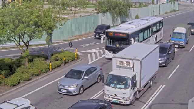 台南市道路  關廟區 關新路一段與台86線南桿(向南側車道) 距離1.2公里 氣溫32.9度