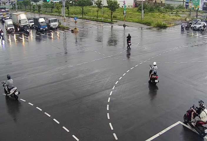 台南市道路  永康區 中正北路與永安路口南桿(向北) 距離1.7公里 氣溫26.4度