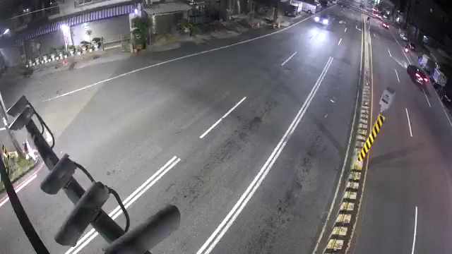 台南市道路 麻豆圓環(南桿)阿蘭碗粿旁警局