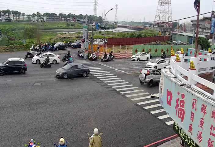 台南市道路  永康區 中華路與中央路口南桿(向北) 距離1.7公里 氣溫29.8度