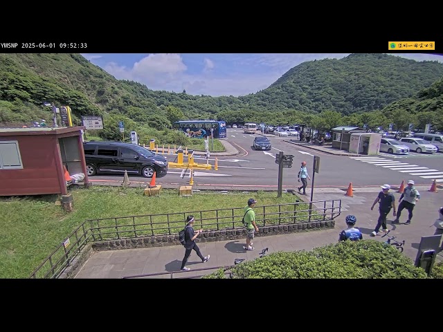 陽明山  冷水坑停車場 距離4.9公里 氣溫21度