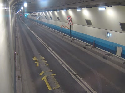 台北市道路 復北隧道北向0K+750M