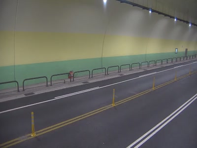 台北市道路 東湖隧道南向0K+593M