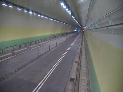 台北市道路 東湖隧道南向1K+245M