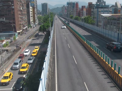 台北市道路  新生高民生 距離0.8公里 氣溫31.2度