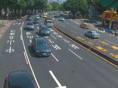 台北市道路  中山北路-通河街口 距離0.5公里 氣溫22.9度