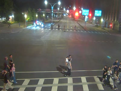 台北市道路  民族西路-中山北路口 距離0.1公里 氣溫22.3度