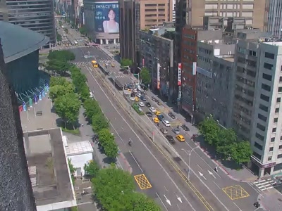 台北市道路 南京東路4段北寧路口